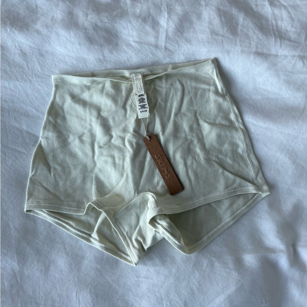 Skims cotton boy shorts NWT
